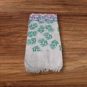 1033 30*60 WHITE TOWEL PRICE PER PIECE